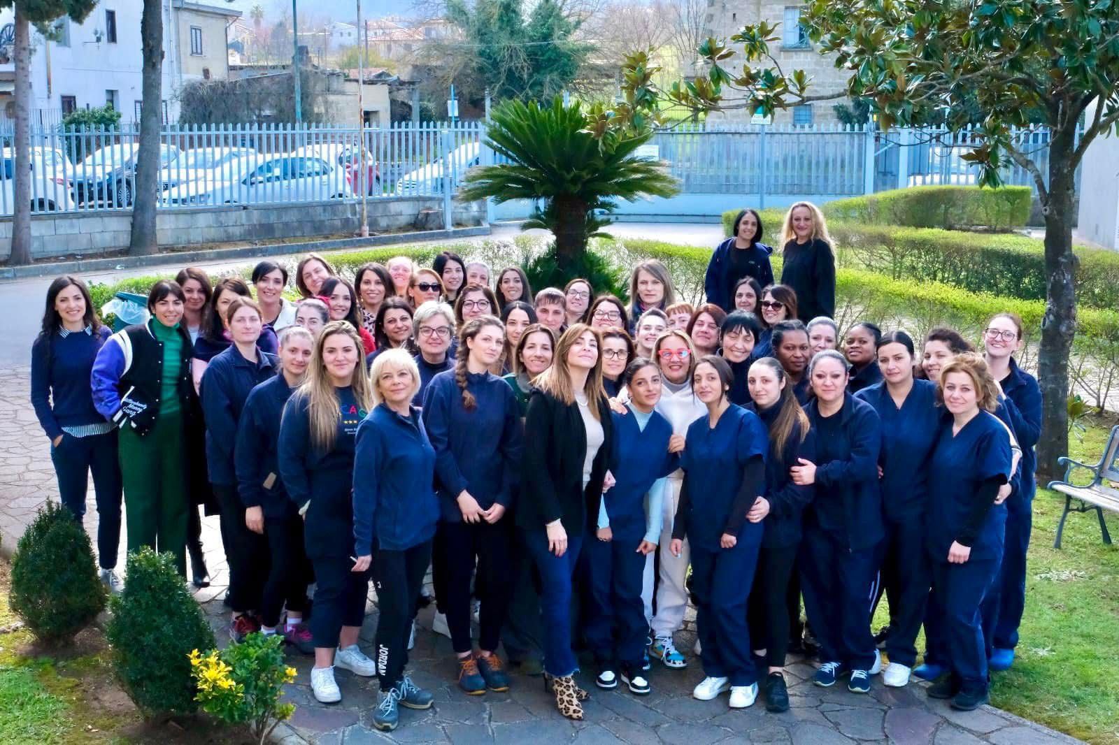 DONNE SERVIZI SANITARI INTEGRATI